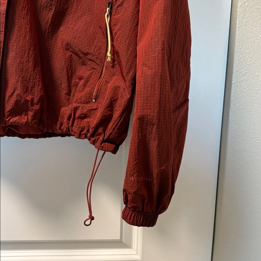 The North Face | Women's Lightweight Jacket - Picture 7 of 11